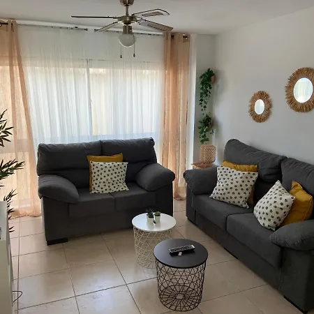 Aqui Vive Un Artista Conil de la Frontera