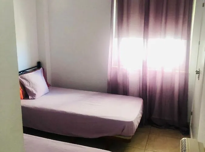 Aquí Vive Un Artista *